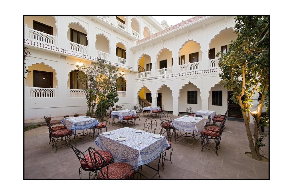 Heritage Khandwa Haveli Jaipur Extérieur photo