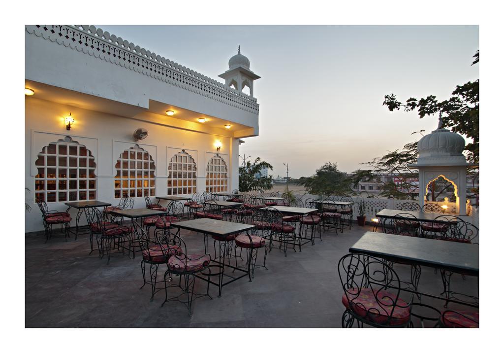 Hotel Heritage Khandwa Haveli à Jaipur Extérieur photo