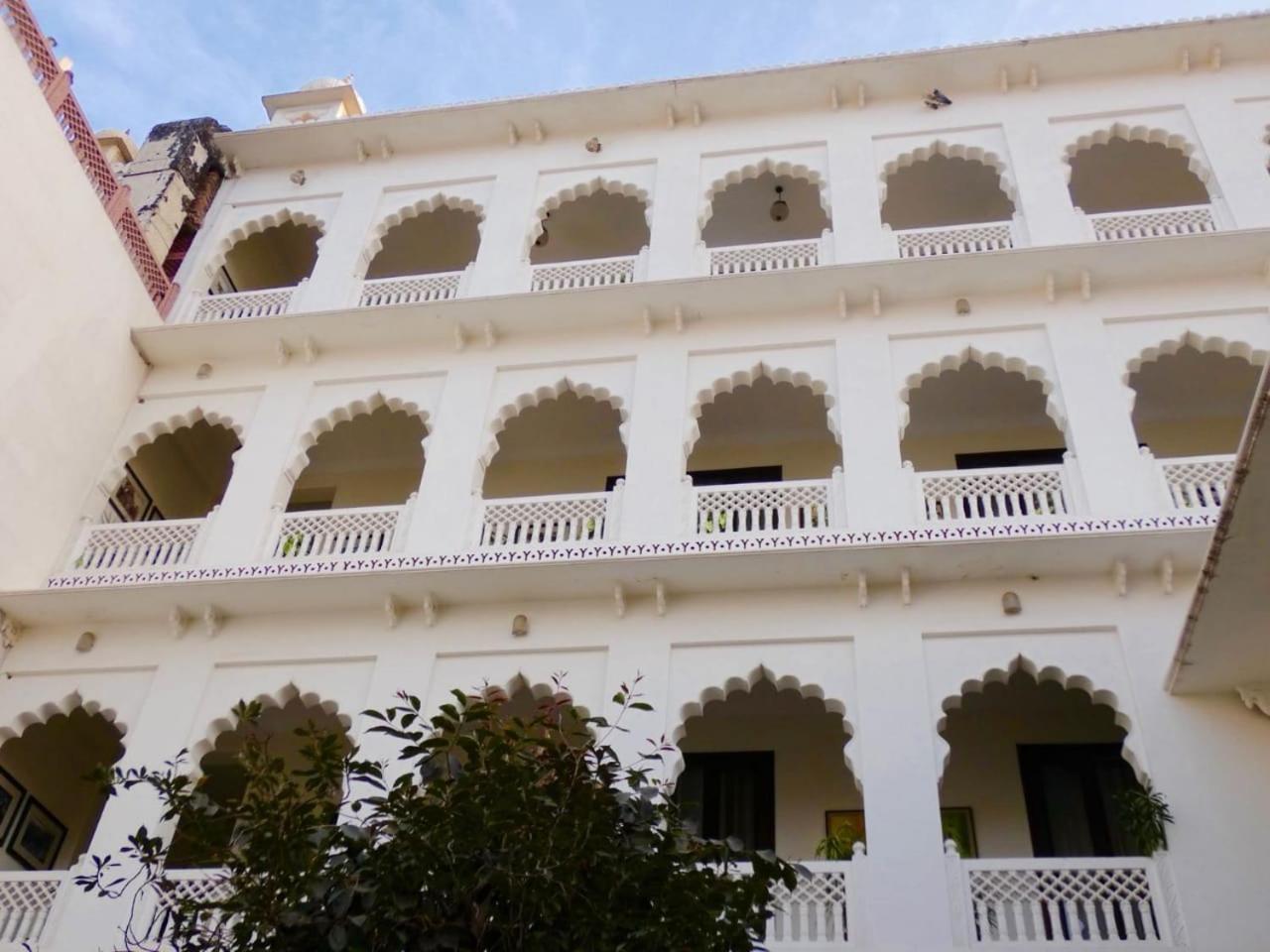 Hotel Heritage Khandwa Haveli à Jaipur Extérieur photo