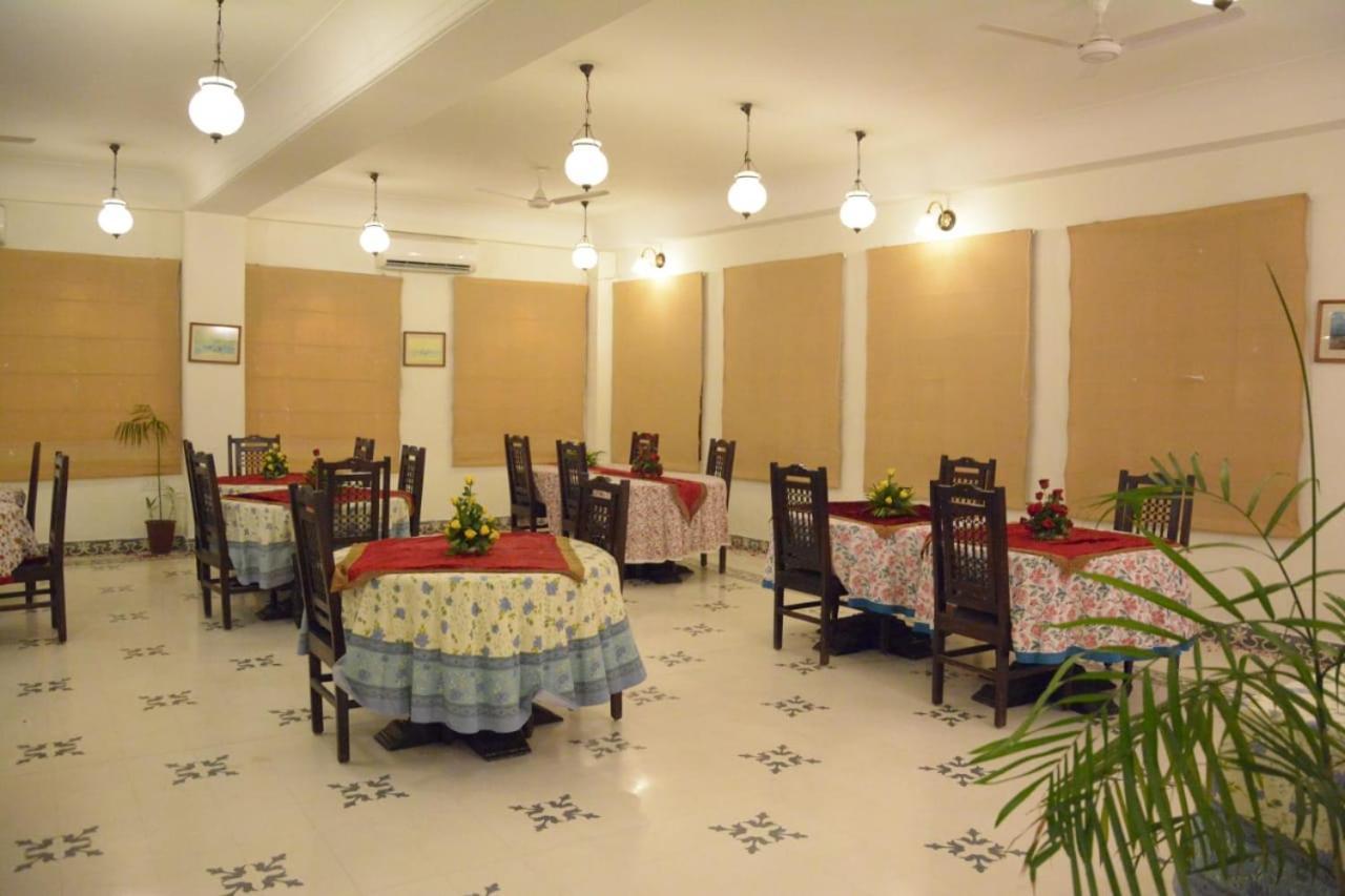 Heritage Khandwa Haveli Jaipur Extérieur photo